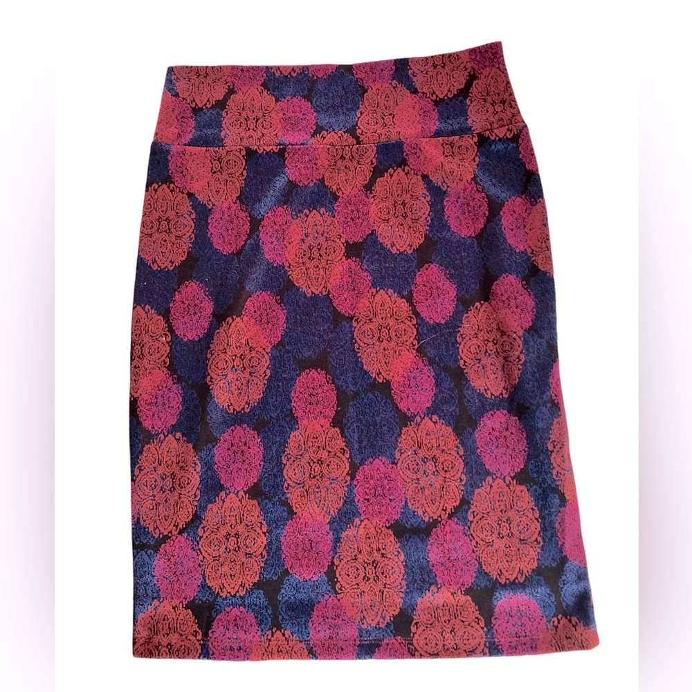 LulaRoe Cassie Muli Colored | Size M